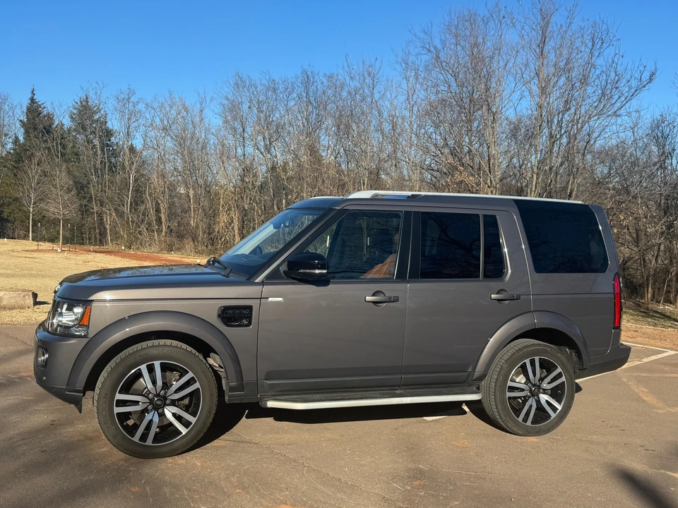 2016 Land Rover Discovery 4th Gen - Image 11 of 31