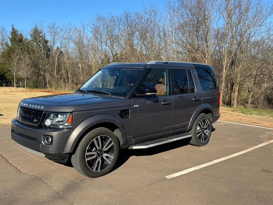 2016 Land Rover Discovery 4th Gen - Image 9 of 31