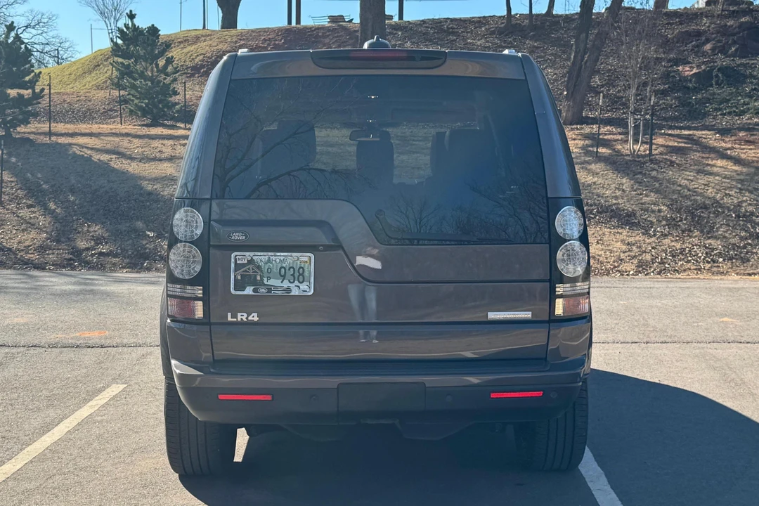 2016 Land Rover Discovery 4th Gen - Image 5 of 31