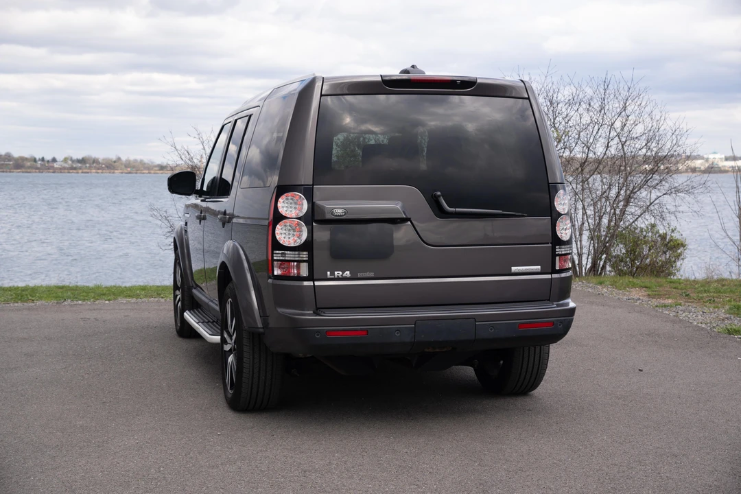 2016 Land Rover Discovery 4th Gen - Image 9 of 31
