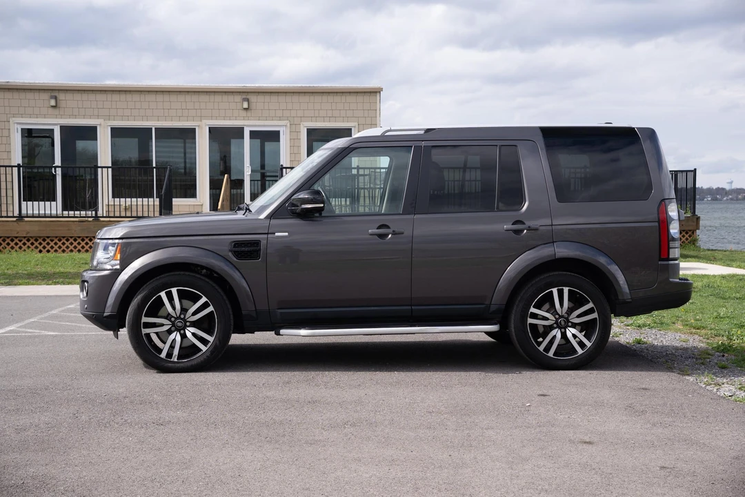 2016 Land Rover Discovery 4th Gen - Image 8 of 31