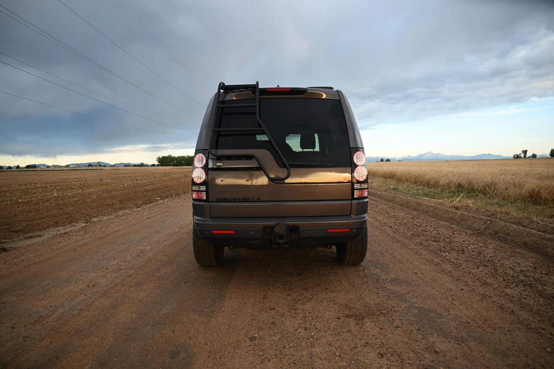 2016 Land Rover Discovery 4th Gen - Image 14 of 31