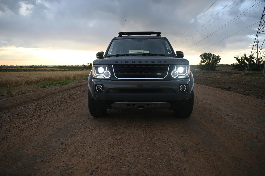 2016 Land Rover Discovery 4th Gen - Image 10 of 31