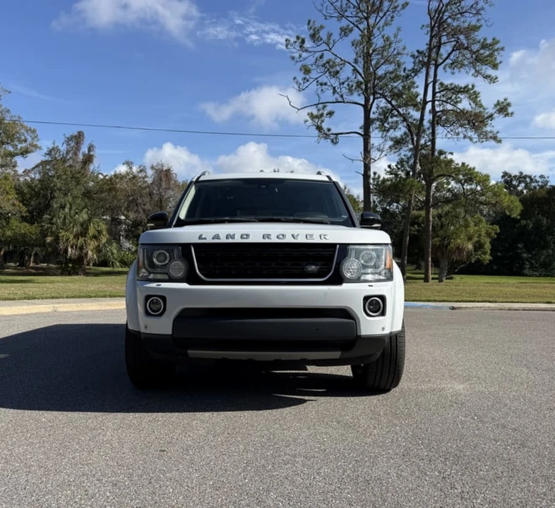 2016 Land Rover Discovery 4th Gen - Image 4 of 21