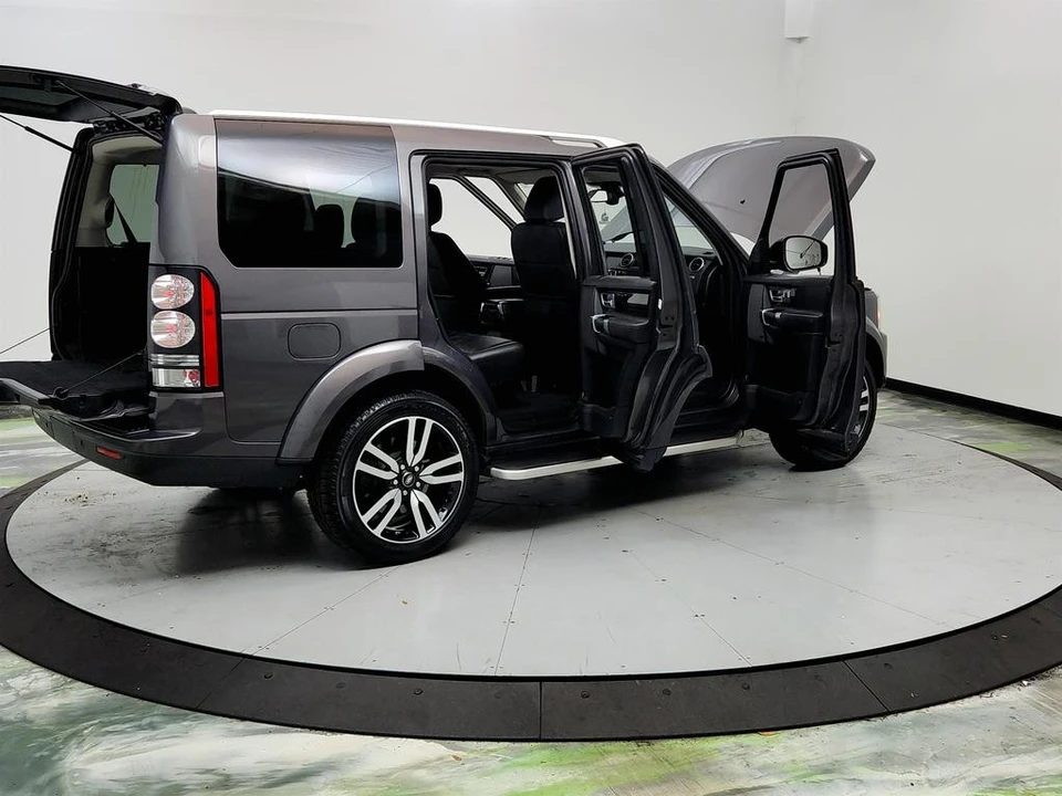 2016 Land Rover Discovery 4th Gen - Image 11 of 21