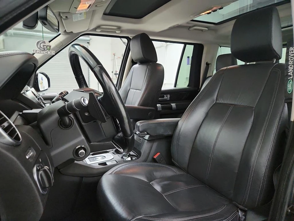 2016 Land Rover Discovery 4th Gen - Image 14 of 21