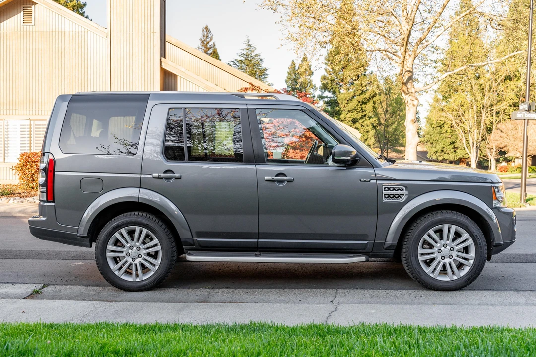 2016 Land Rover Discovery 4th Gen - Image 8 of 31