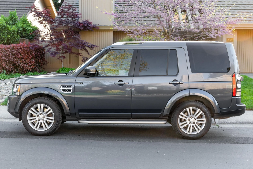 2016 Land Rover Discovery 4th Gen - Image 3 of 31