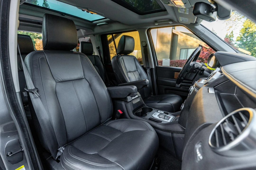 2016 Land Rover Discovery 4th Gen - Image 30 of 31