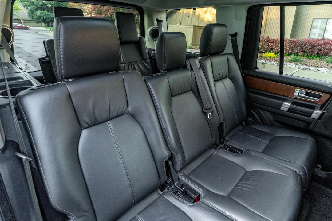2016 Land Rover Discovery 4th Gen - Image 31 of 31