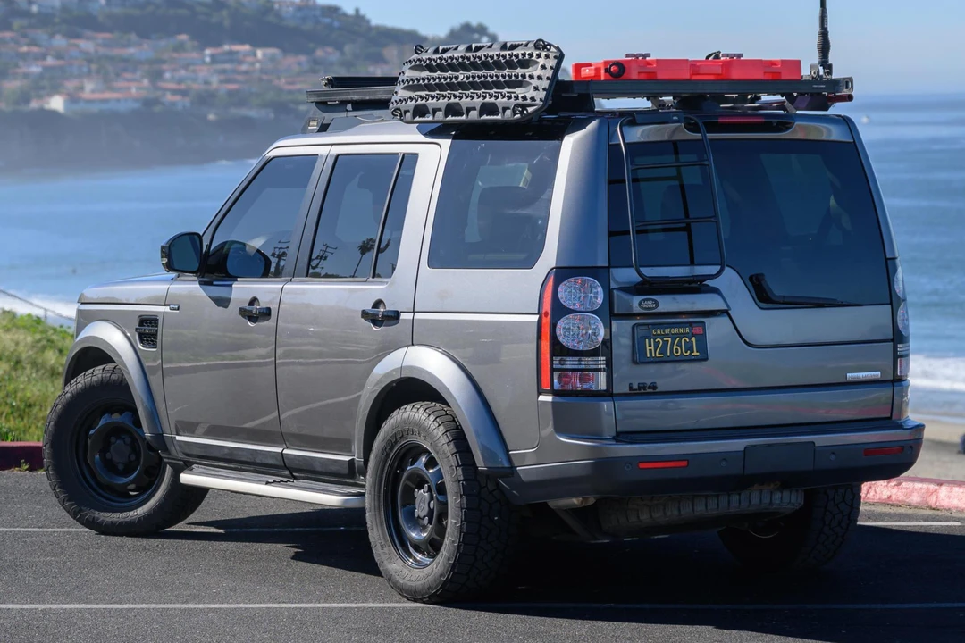 2016 Land Rover Discovery 4th Gen - Image 4 of 31