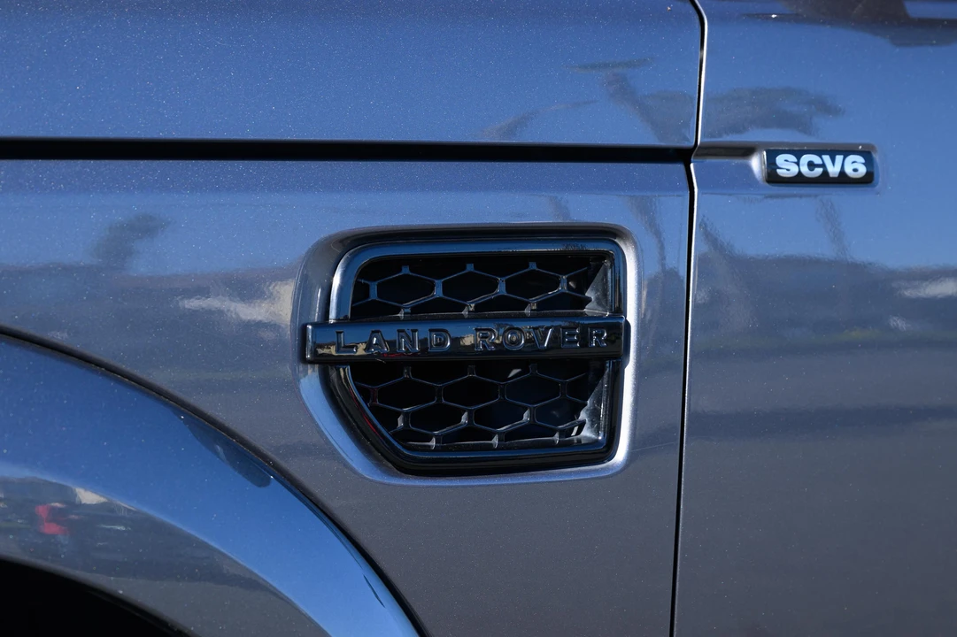 2016 Land Rover Discovery 4th Gen - Image 12 of 31
