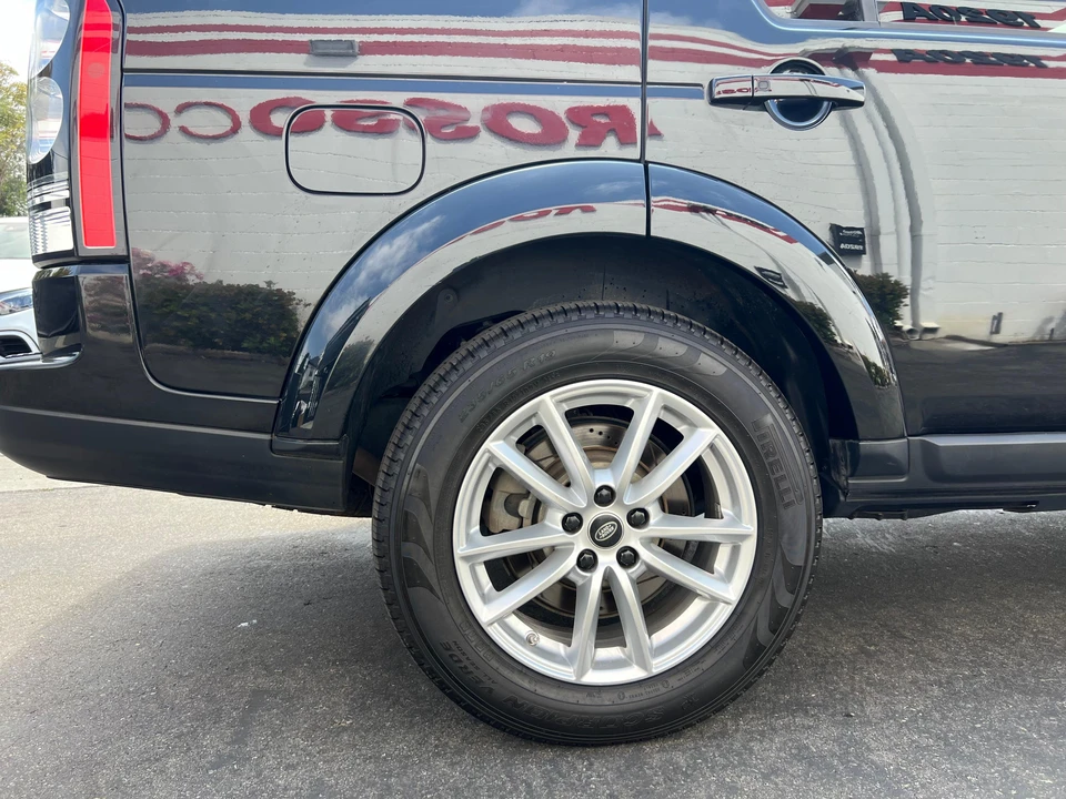 2016 Land Rover Discovery 4th Gen - Image 18 of 31