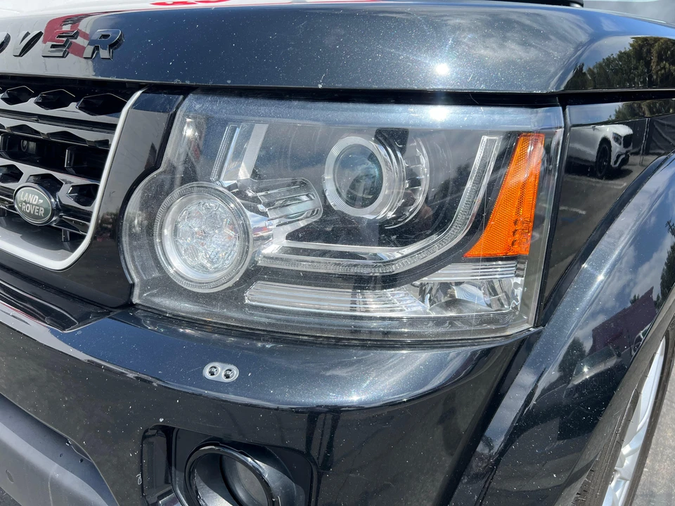 2016 Land Rover Discovery 4th Gen - Image 10 of 31
