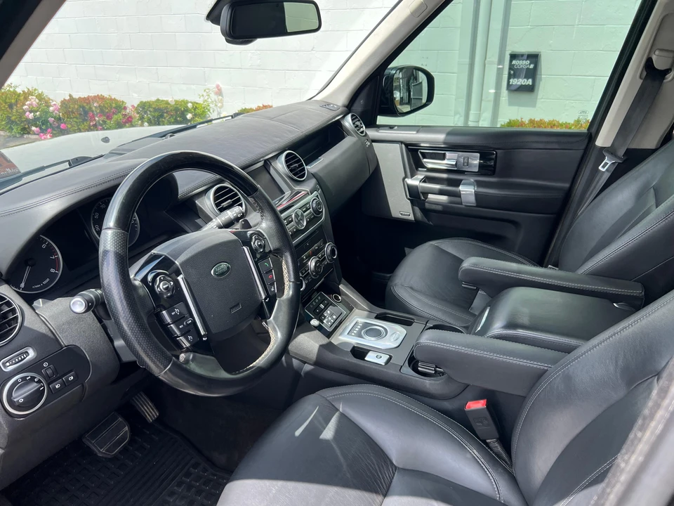 2016 Land Rover Discovery 4th Gen - Image 30 of 31