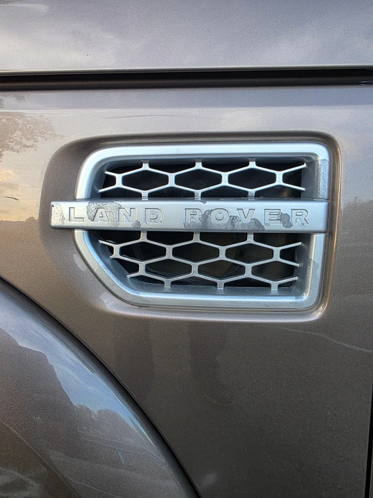 2016 Land Rover Discovery 4th Gen - Image 17 of 31