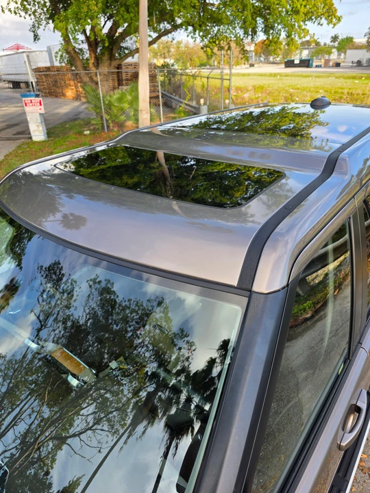 2016 Land Rover Discovery 4th Gen - Image 27 of 31