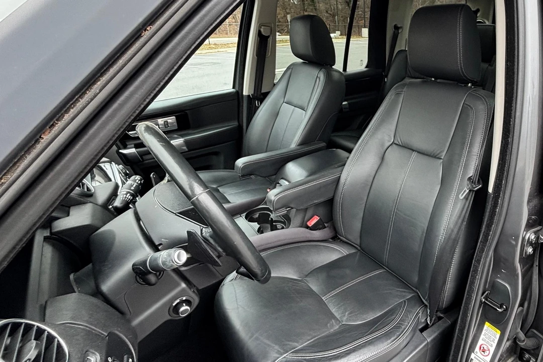 2016 Land Rover Discovery 4th Gen - Image 30 of 31