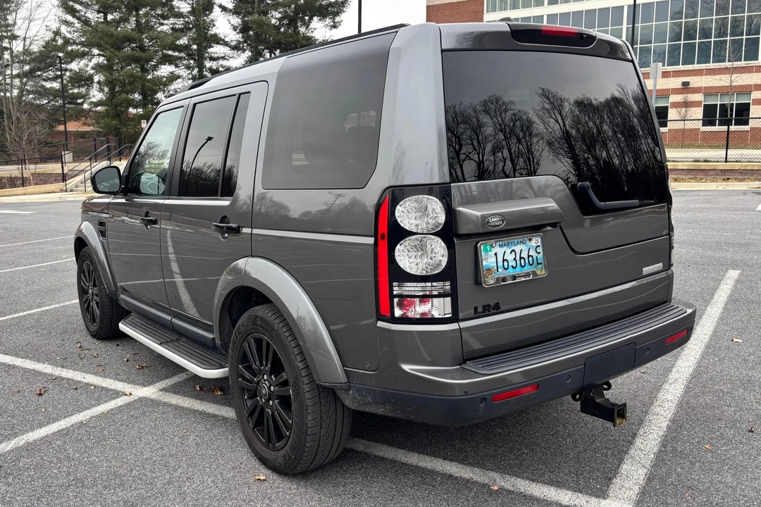 2016 Land Rover Discovery 4th Gen - Image 4 of 31