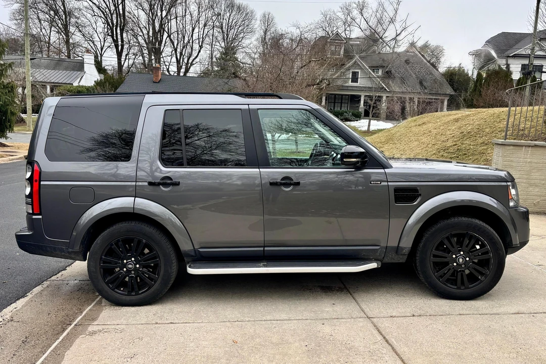 2016 Land Rover Discovery 4th Gen - Image 13 of 31
