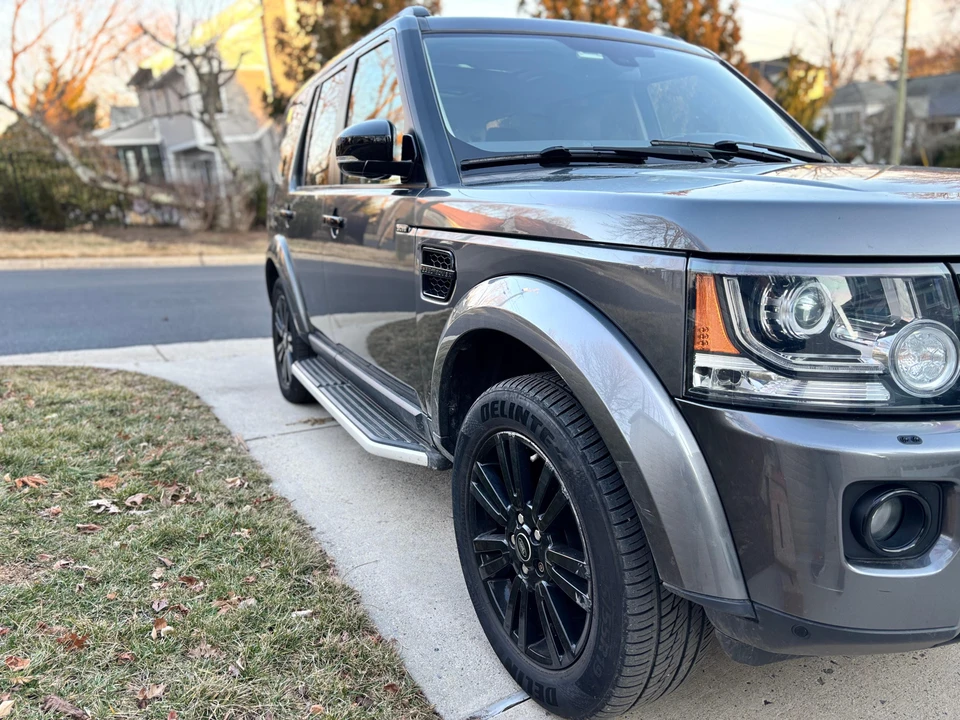 2016 Land Rover Discovery 4th Gen - Image 24 of 31