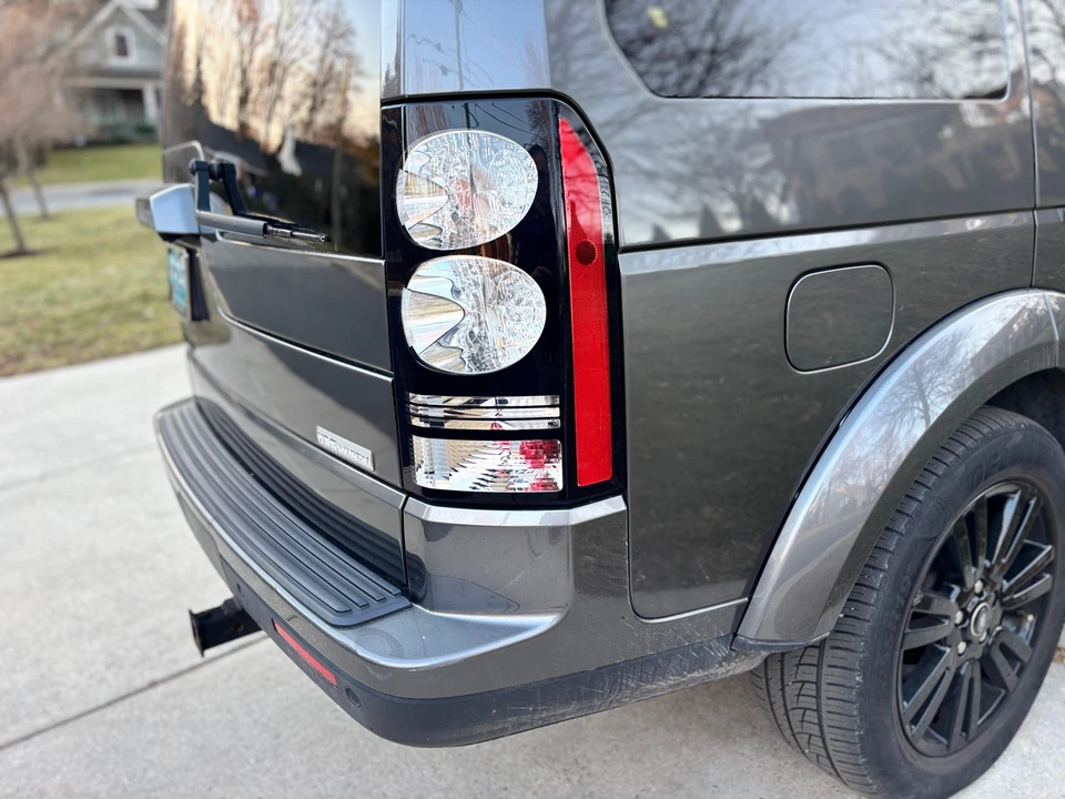 2016 Land Rover Discovery 4th Gen - Image 21 of 31