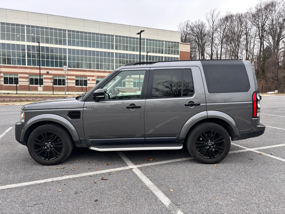 2016 Land Rover Discovery 4th Gen - Image 8 of 31