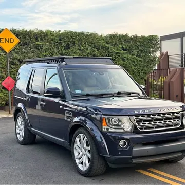 2016 Land Rover LR4 HSE Lux