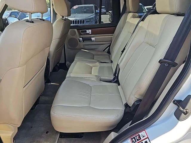2016 Land Rover Discovery 4th Gen - Image 7 of 14
