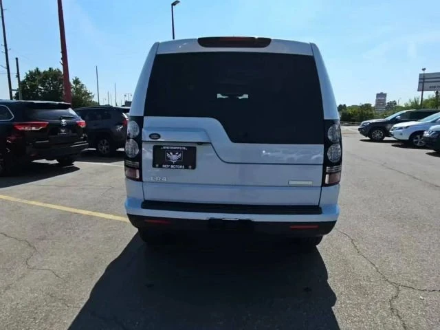 2016 Land Rover Discovery 4th Gen - Image 4 of 14
