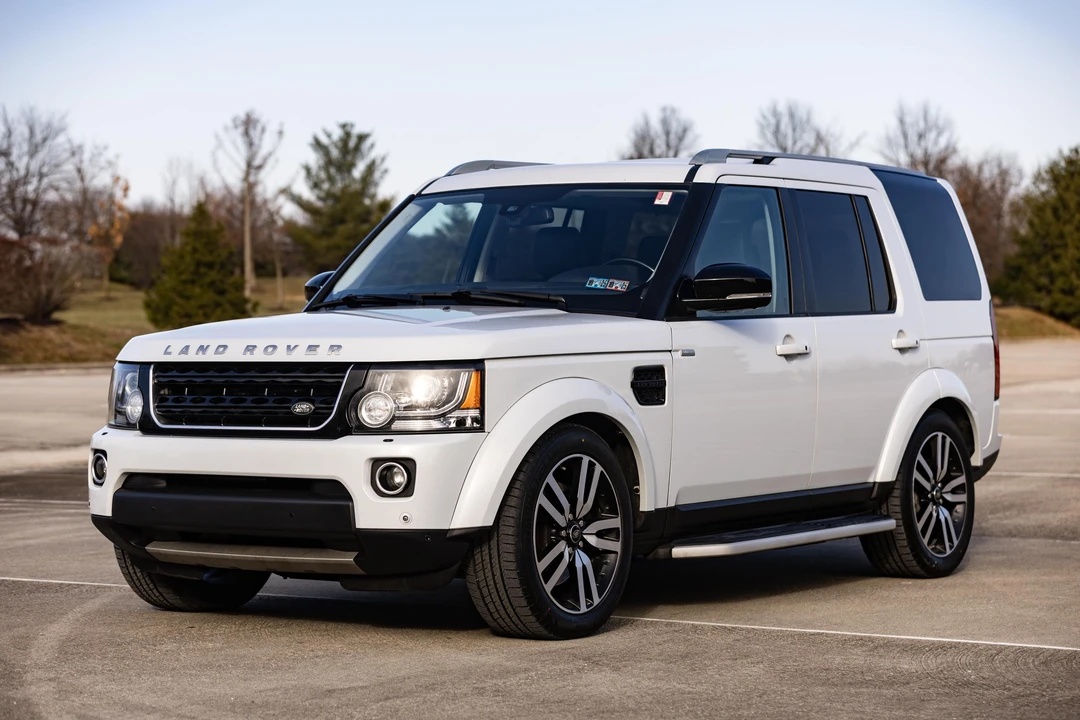 2016 Land Rover Discovery 4th Gen - Image 10 of 31