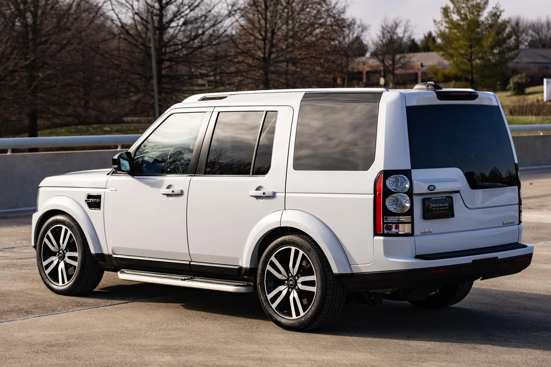 2016 Land Rover Discovery 4th Gen - Image 14 of 31