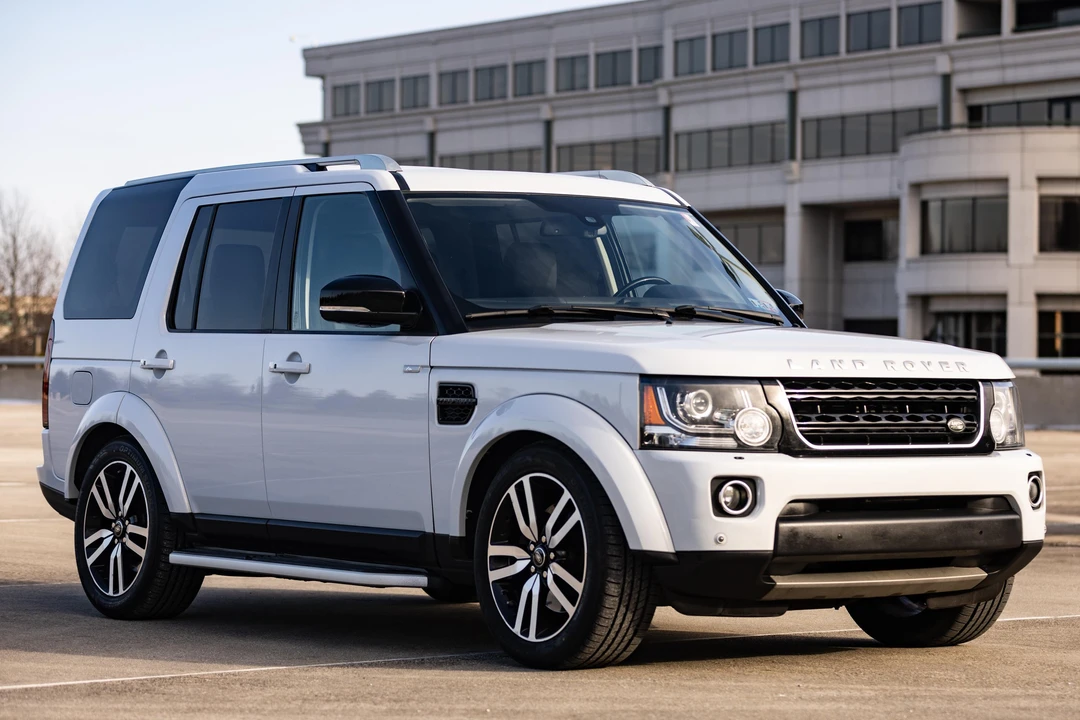 2016 Land Rover Discovery 4th Gen - Image 22 of 31