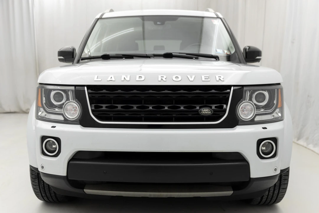2016 Land Rover Discovery 4th Gen - Image 27 of 31