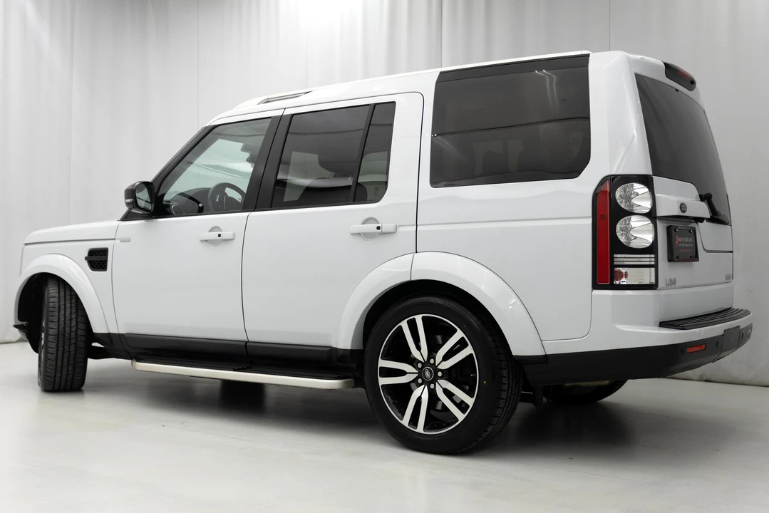 2016 Land Rover Discovery 4th Gen - Image 31 of 31