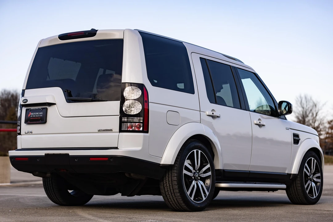 2016 Land Rover Discovery 4th Gen - Image 21 of 31