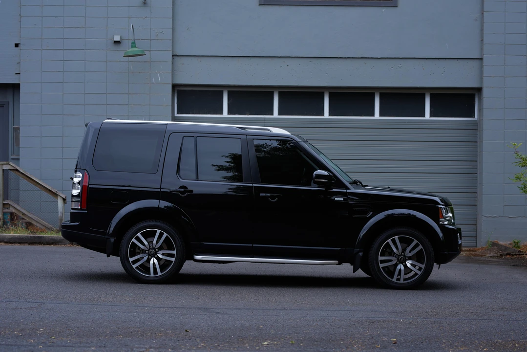 2016 Land Rover Discovery 4th Gen - Image 11 of 31
