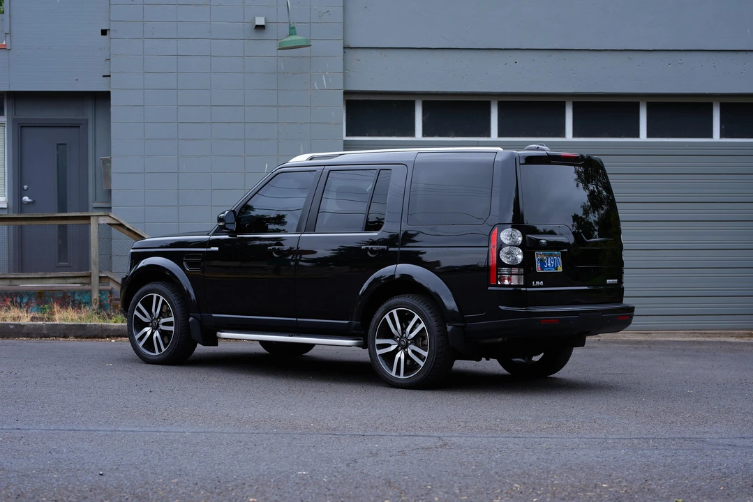 2016 Land Rover Discovery 4th Gen - Image 8 of 31