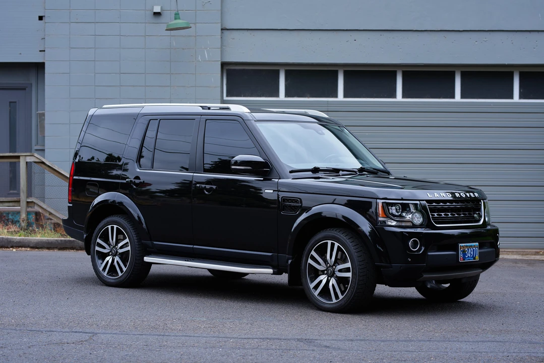 2016 Land Rover Discovery 4th Gen - Image 12 of 31