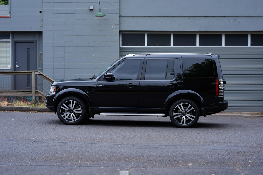2016 Land Rover Discovery 4th Gen - Image 7 of 31
