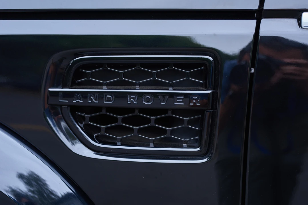 2016 Land Rover Discovery 4th Gen - Image 19 of 31