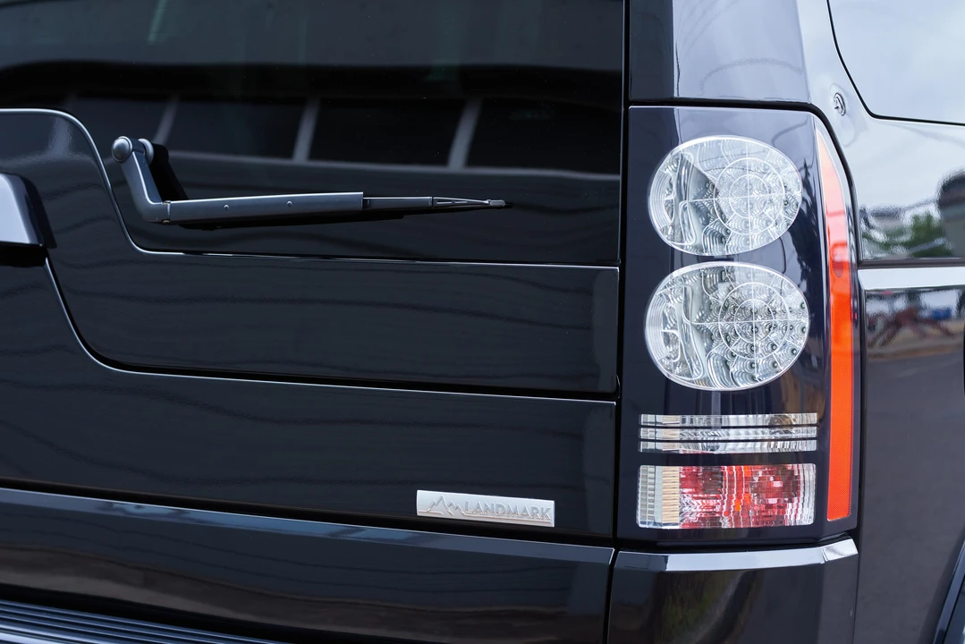 2016 Land Rover Discovery 4th Gen - Image 28 of 31