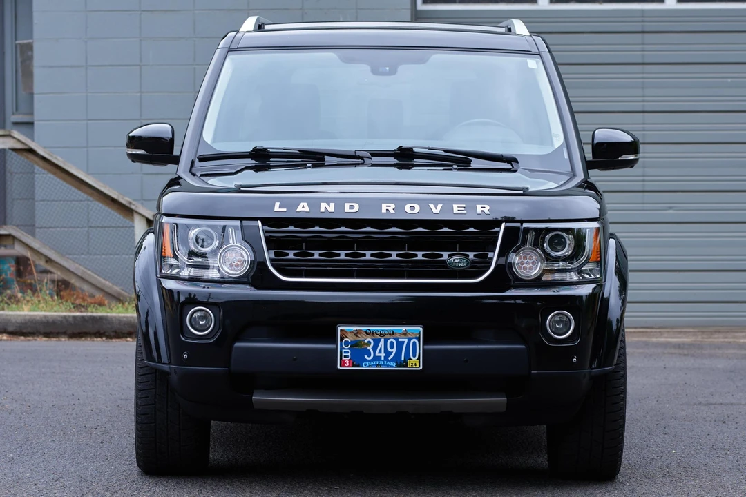 2016 Land Rover Discovery 4th Gen - Image 2 of 31