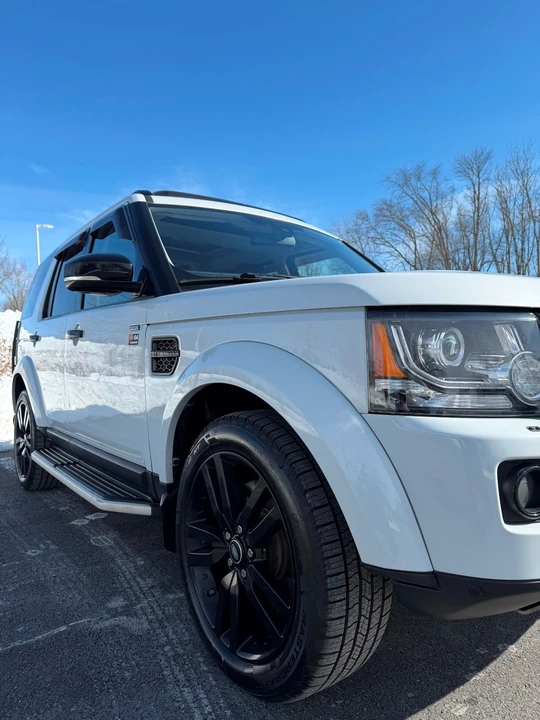 2016 Land Rover Discovery 4th Gen - Image 10 of 21