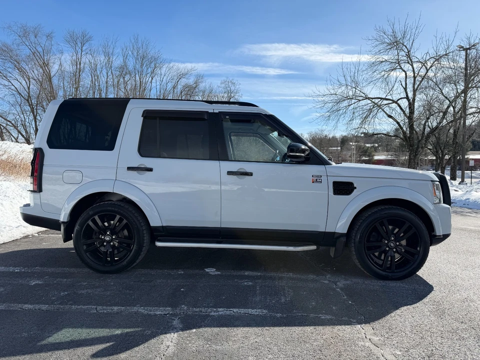 2016 Land Rover Discovery 4th Gen - Image 4 of 21
