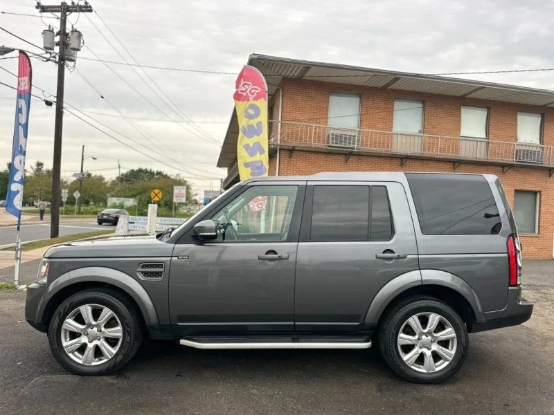 2016 Land Rover Discovery 4th Gen - Image 10 of 12