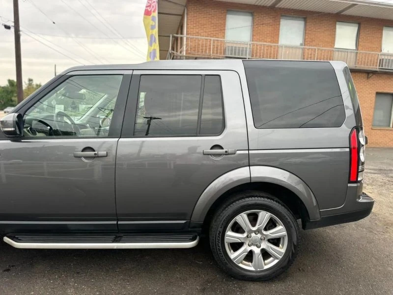 2016 Land Rover Discovery 4th Gen - Image 9 of 12