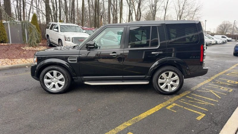 2016 Land Rover Discovery 4th Gen - Image 8 of 12