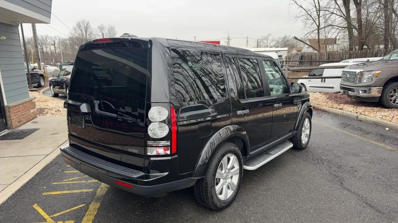 2016 Land Rover Discovery 4th Gen - Image 5 of 12