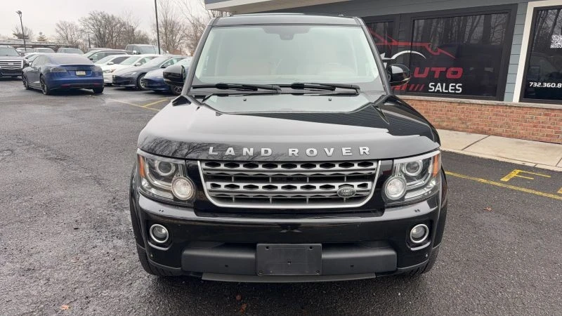 2016 Land Rover Discovery 4th Gen - Image 2 of 12